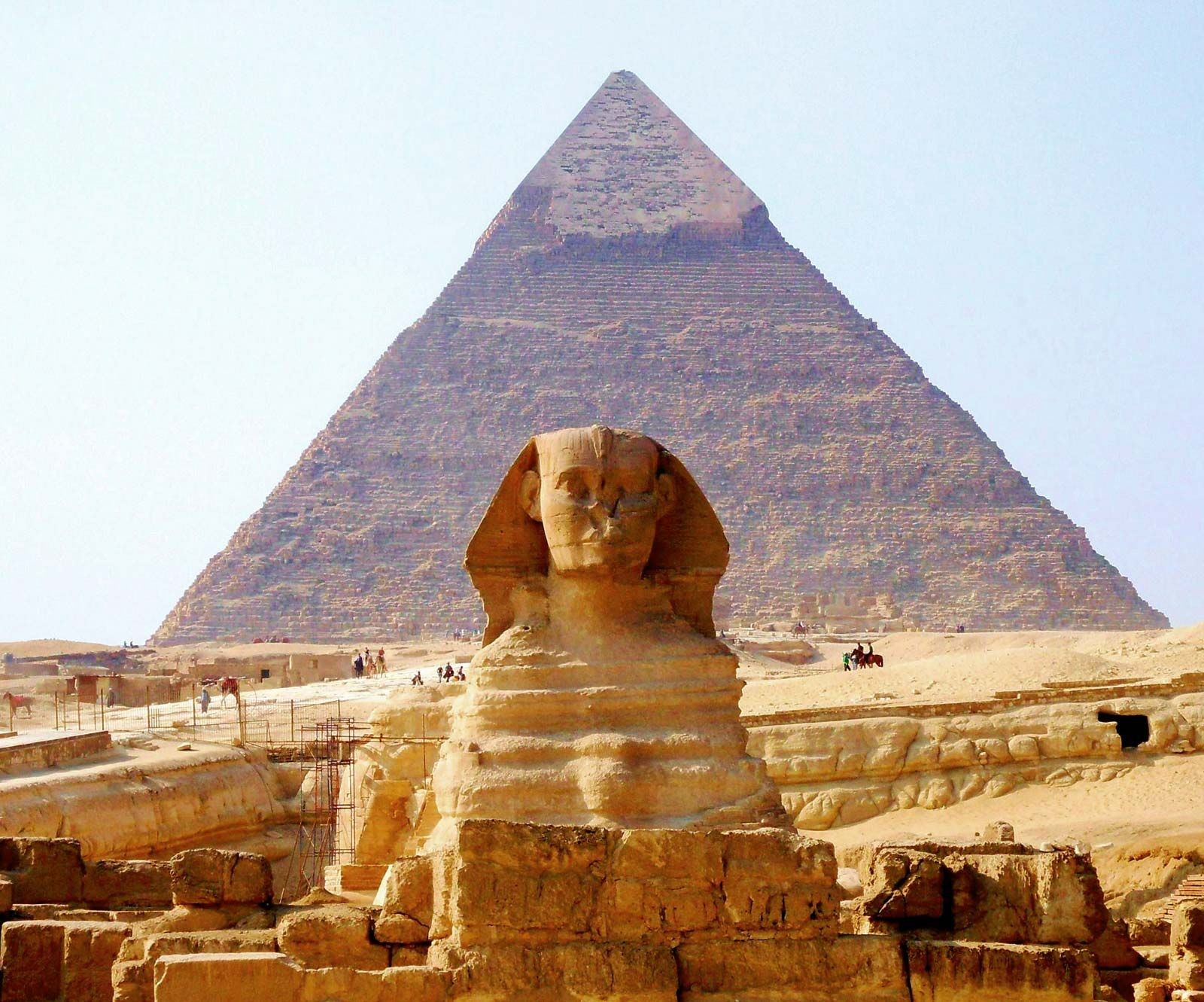 Private Day tour Pyramids, Sphinx and Egyptian Museum