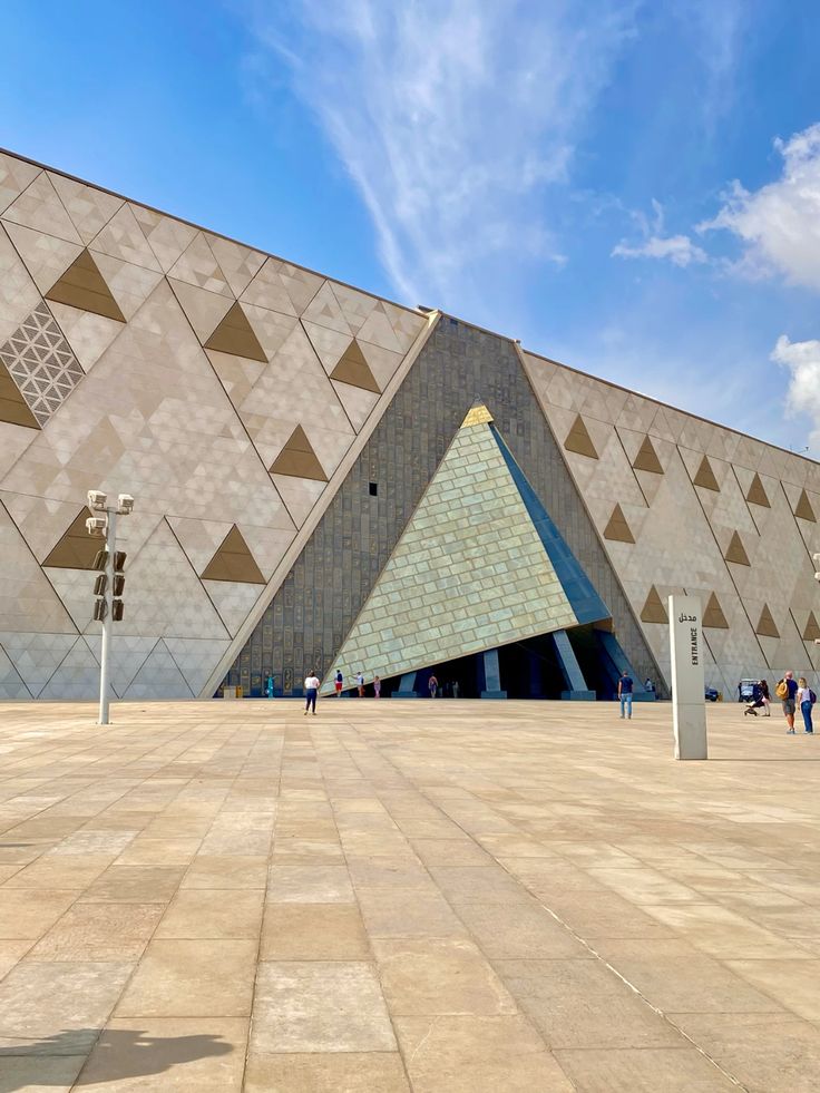 Sharm El Sheikh: One Day Trip to Cairo, Pyramids, Sphinx & Giza Museum by Bus - Image 8