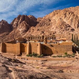 From Sharm El Sheikh: Cairo, Pyramids, Sphinx & GEM Museum by Bus