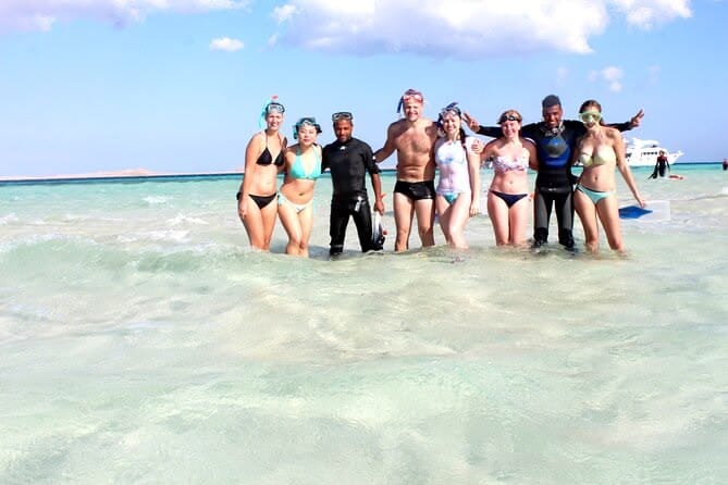 Sharm El Sheikh: Tiran Island Cruise, Snorkel & Dive with Lunch - الصورة 4