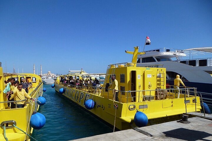 Sharm El-Sheikh: Seascope Submarine boat cruise with pickup - Image 7
